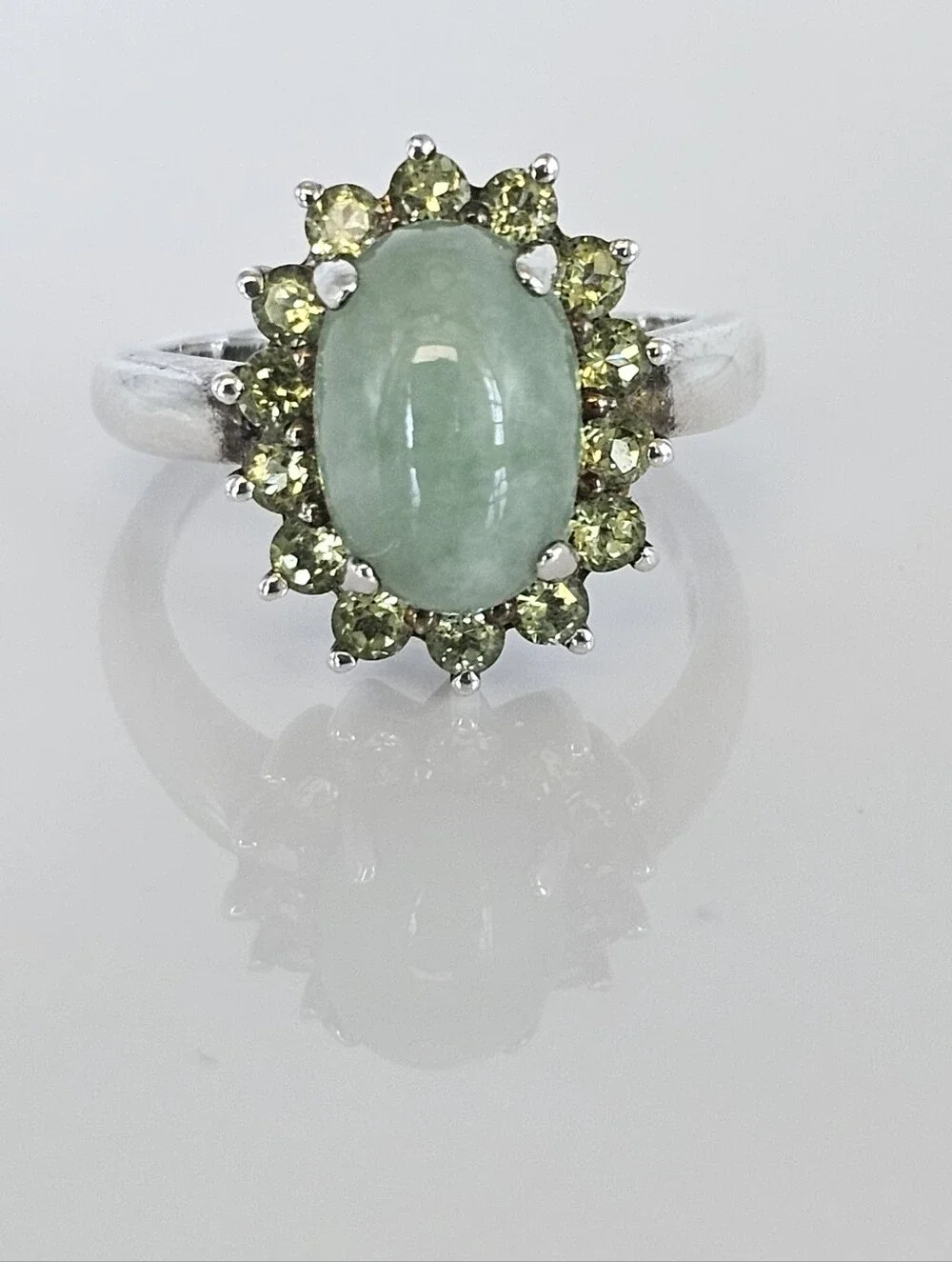 Genuine Jade Cabachon & Peridot Ring Sterling Silver Rhodium Size 8!